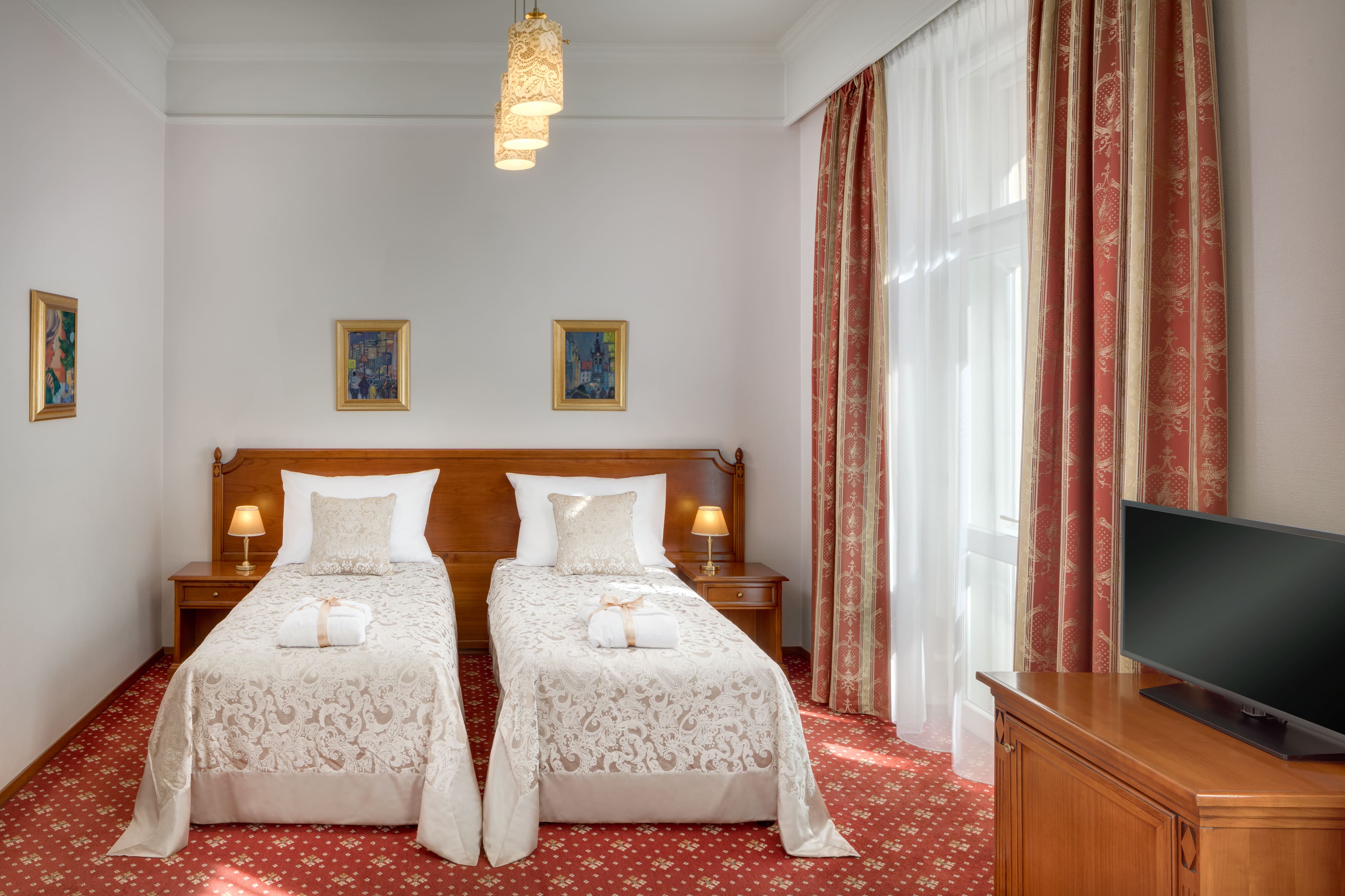 Price for SUPERIOR DOUBLE OR TWIN at Boutique Hotel Seven Days Prague